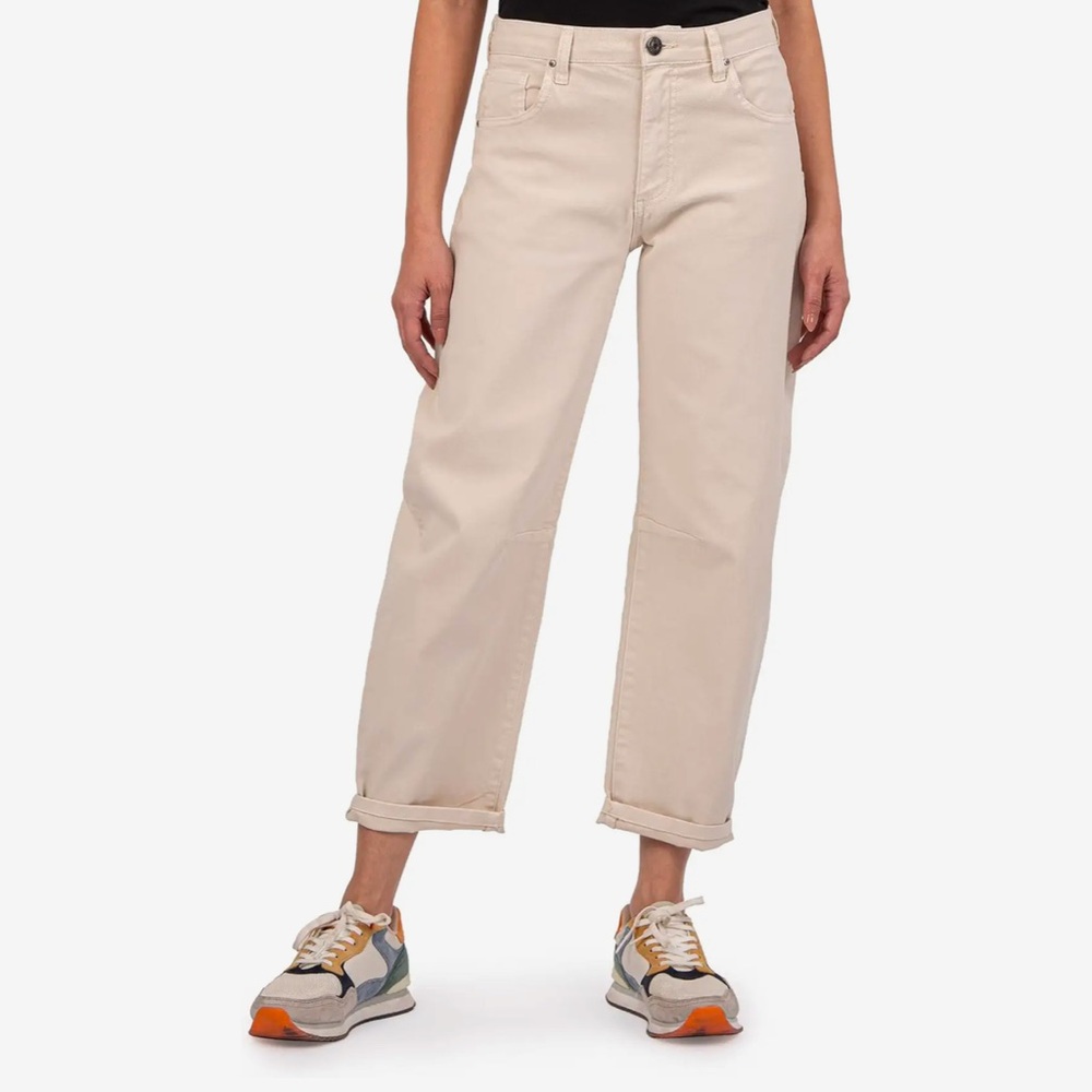 Kut from the Kloth high-rise Ashley slouchy barrel jeans, cream. Women’s size 8.